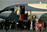 Standbild Richard Nixon Teheran Iran, 1972, aus Sekunde 58 historischem Filmmaterial Videoclip 65675073709