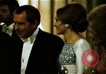 Standbild Richard Nixon Teheran Iran, 1972, aus Sekunde 31 historischem Filmmaterial Videoclip 65675073710