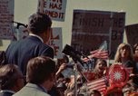 Immagine di Richard Nixon parla ai lavoratori di automobile durante la crisi energetica Saginaw Michigan USA, 1974, secondo 9 filmato di repertorio 65675073721