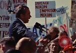 Immagine di Richard Nixon parla alla folla Saginaw Michigan USA, 1974, secondo 46 filmato di repertorio 65675073722