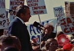 Immagine di Richard Nixon parla alla folla Saginaw Michigan USA, 1974, secondo 48 filmato di repertorio 65675073722