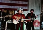 Standbild Merle Haggard Washington DC USA, 1973, aus Sekunde 59 historischem Filmmaterial Videoclip 65675073732
