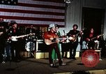 Standbild Merle Haggard Washington DC USA, 1973, aus Sekunde 42 historischem Filmmaterial Videoclip 65675073733