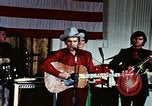 Standbild Merle Haggard Washington DC USA, 1973, aus Sekunde 61 historischem Filmmaterial Videoclip 65675073733