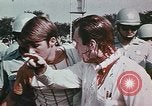 Standbild kriegsfeindliche Demonstranten United States USA, 1968, aus Sekunde 12 historischem Filmmaterial Videoclip 65675073744