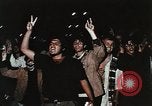 Standbild kriegsfeindliche Demonstranten United States USA, 1968, aus Sekunde 16 historischem Filmmaterial Videoclip 65675073744