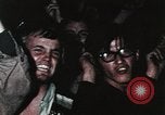 Standbild kriegsfeindliche Demonstranten United States USA, 1968, aus Sekunde 18 historischem Filmmaterial Videoclip 65675073744