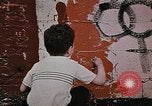 Standbild amerikanische Kinder United States USA, 1968, aus Sekunde 25 historischem Filmmaterial Videoclip 65675073748