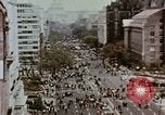 Standbild Demonstranten Washington DC USA, 1969, aus Sekunde 16 historischem Filmmaterial Videoclip 65675073765