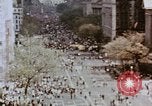 Standbild Demonstranten Washington DC USA, 1969, aus Sekunde 28 historischem Filmmaterial Videoclip 65675073765