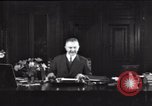 Immagine di Hjalmar Schacht Berlino Germania, 1935, secondo 24 filmato di repertorio 65675073780