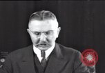 Immagine di Hjalmar Schacht Berlino Germania, 1935, secondo 44 filmato di repertorio 65675073780