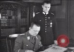 Standbild Heinrich von Helldorf Berlin Deutschland, 1935, aus Sekunde 17 historischem Filmmaterial Videoclip 65675073788