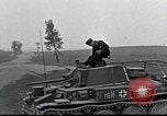 Immagine di I soldati tedeschi Europa, 1943, secondo 6 filmato di repertorio 65675073790