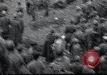 Immagine di Il polacco di prigionieri di guerra Polonia, 1940, secondo 17 filmato di repertorio 65675073791
