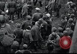 Immagine di Il polacco di prigionieri di guerra Polonia, 1940, secondo 19 filmato di repertorio 65675073791