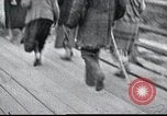 Immagine di Il polacco di prigionieri di guerra Polonia, 1940, secondo 56 filmato di repertorio 65675073791