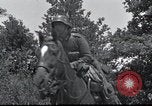 Standbild deutsche Truppen Frankreich, 1940, aus Sekunde 3 historischem Filmmaterial Videoclip 65675073799