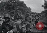 Standbild deutsche Truppen Frankreich, 1940, aus Sekunde 19 historischem Filmmaterial Videoclip 65675073799