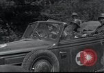 Standbild deutsche Truppen Frankreich, 1940, aus Sekunde 32 historischem Filmmaterial Videoclip 65675073799