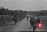 Standbild deutsche Truppen Frankreich, 1940, aus Sekunde 45 historischem Filmmaterial Videoclip 65675073799