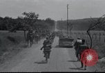 Standbild deutsche Truppen Frankreich, 1940, aus Sekunde 49 historischem Filmmaterial Videoclip 65675073799