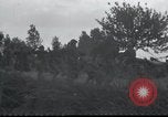 Standbild deutsche Truppen Frankreich, 1940, aus Sekunde 62 historischem Filmmaterial Videoclip 65675073799