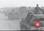 Standbild deutsche Truppen Frankreich, 1940, aus Sekunde 6 historischem Filmmaterial Videoclip 65675073801