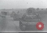 Standbild deutsche Truppen Frankreich, 1940, aus Sekunde 12 historischem Filmmaterial Videoclip 65675073801