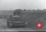 Standbild deutsche Truppen Frankreich, 1940, aus Sekunde 18 historischem Filmmaterial Videoclip 65675073801