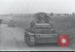 Standbild deutsche Truppen Frankreich, 1940, aus Sekunde 19 historischem Filmmaterial Videoclip 65675073801