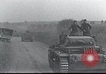 Standbild deutsche Truppen Frankreich, 1940, aus Sekunde 20 historischem Filmmaterial Videoclip 65675073801