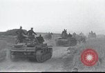Standbild deutsche Truppen Frankreich, 1940, aus Sekunde 33 historischem Filmmaterial Videoclip 65675073801