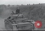 Standbild deutsche Truppen Frankreich, 1940, aus Sekunde 40 historischem Filmmaterial Videoclip 65675073801