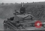 Standbild deutsche Truppen Frankreich, 1940, aus Sekunde 41 historischem Filmmaterial Videoclip 65675073801