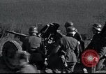 Standbild deutsche Truppen Frankreich, 1940, aus Sekunde 32 historischem Filmmaterial Videoclip 65675073803