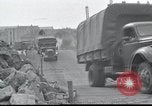 Standbild französische Familien Frankreich, 1940, aus Sekunde 25 historischem Filmmaterial Videoclip 65675073804