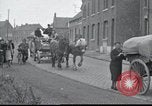 Standbild französische Familien Frankreich, 1940, aus Sekunde 52 historischem Filmmaterial Videoclip 65675073804