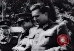 Standbild Marschall Josip Broz Tito Jugoslawien, 1944, aus Sekunde 32 historischem Filmmaterial Videoclip 65675073832