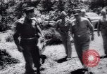 Standbild George Marschall Italien, 1944, aus Sekunde 6 historischem Filmmaterial Videoclip 65675073833