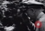 Standbild George Marschall Italien, 1944, aus Sekunde 12 historischem Filmmaterial Videoclip 65675073833