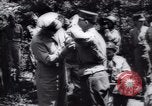 Standbild George Marschall Italien, 1944, aus Sekunde 13 historischem Filmmaterial Videoclip 65675073833