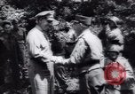 Standbild George Marschall Italien, 1944, aus Sekunde 17 historischem Filmmaterial Videoclip 65675073833