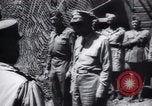 Standbild George Marschall Italien, 1944, aus Sekunde 24 historischem Filmmaterial Videoclip 65675073833