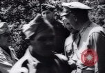 Standbild George Marschall Italien, 1944, aus Sekunde 32 historischem Filmmaterial Videoclip 65675073833