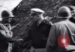 Standbild George Marschall Italien, 1944, aus Sekunde 42 historischem Filmmaterial Videoclip 65675073833