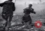 Standbild Vereinigten Staaten Truppen Noemfoor Indonesien, 1944, aus Sekunde 14 historischem Filmmaterial Videoclip 65675073840
