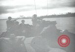 Standbild Underwater demolition Team Balikpapan Borneo Indonesien, 1945, aus Sekunde 31 historischem Filmmaterial Videoclip 65675073846