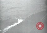 Standbild Underwater demolition Team Balikpapan Borneo Indonesien, 1945, aus Sekunde 40 historischem Filmmaterial Videoclip 65675073846