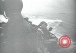 Standbild Underwater demolition Team Balikpapan Borneo Indonesien, 1945, aus Sekunde 45 historischem Filmmaterial Videoclip 65675073846
